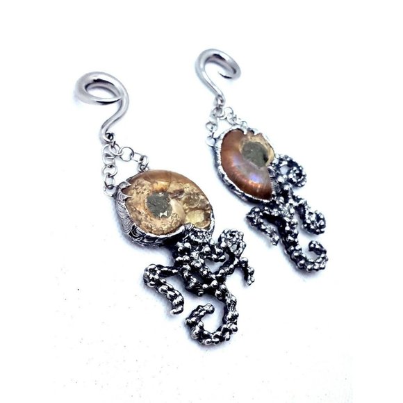 Ammonite and Labradorite Tentacle Ear Weights - Handmade earrings stretched ears - Picture 12 of 12